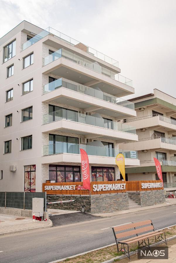 Naos Residence Navodari Luaran gambar